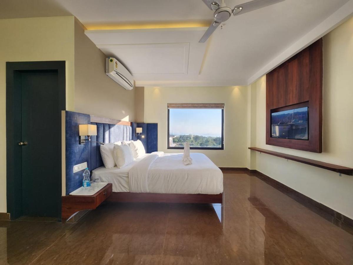 Aachman River And Valley View Resort Dharamshala - A Riverside Resort With Balcony View Esterno foto