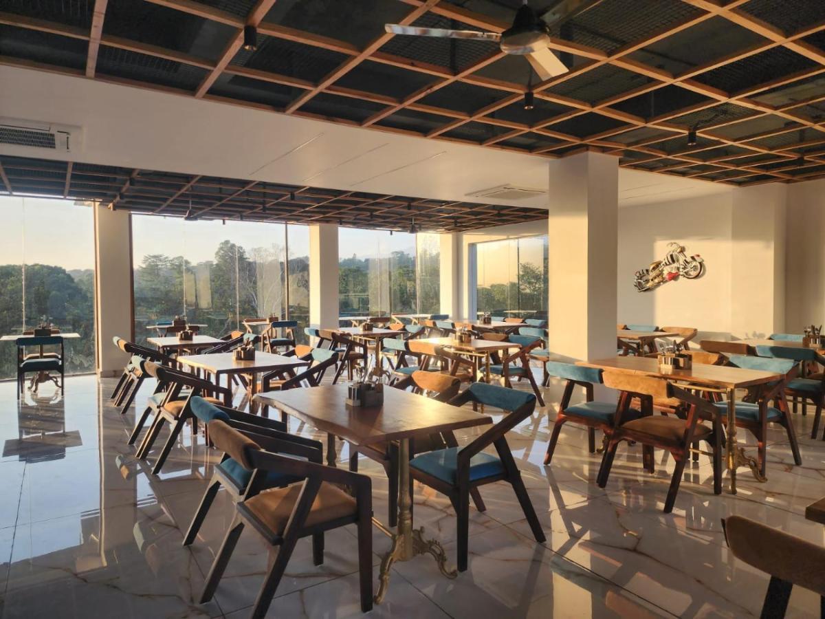 Aachman River And Valley View Resort Dharamshala - A Riverside Resort With Balcony View Esterno foto